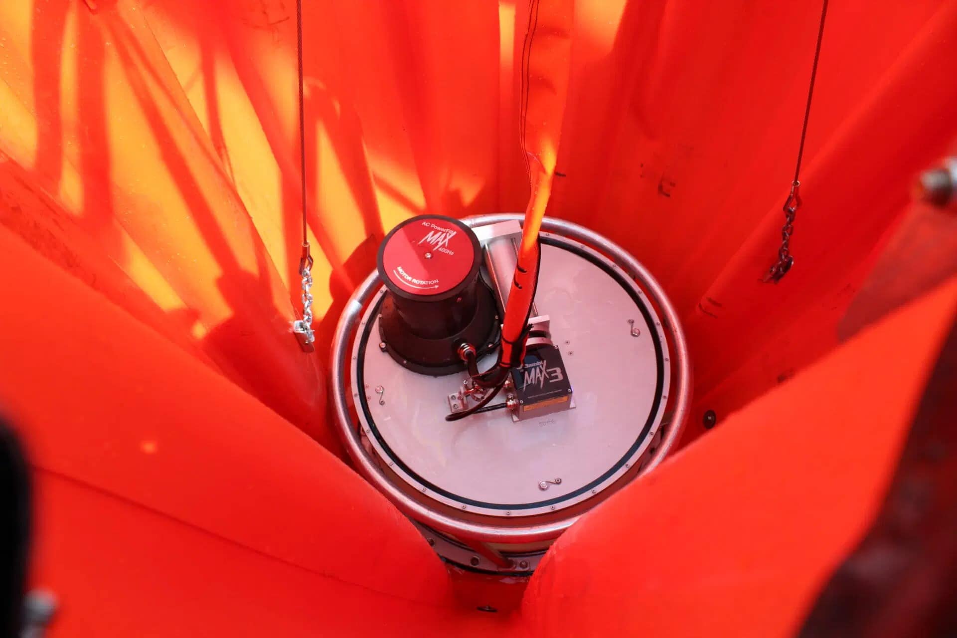 Bambi Bucket MAX – SEI Industries – Sistema de Combate Aéreo contra Incendios – Oficial Guatemala - 8